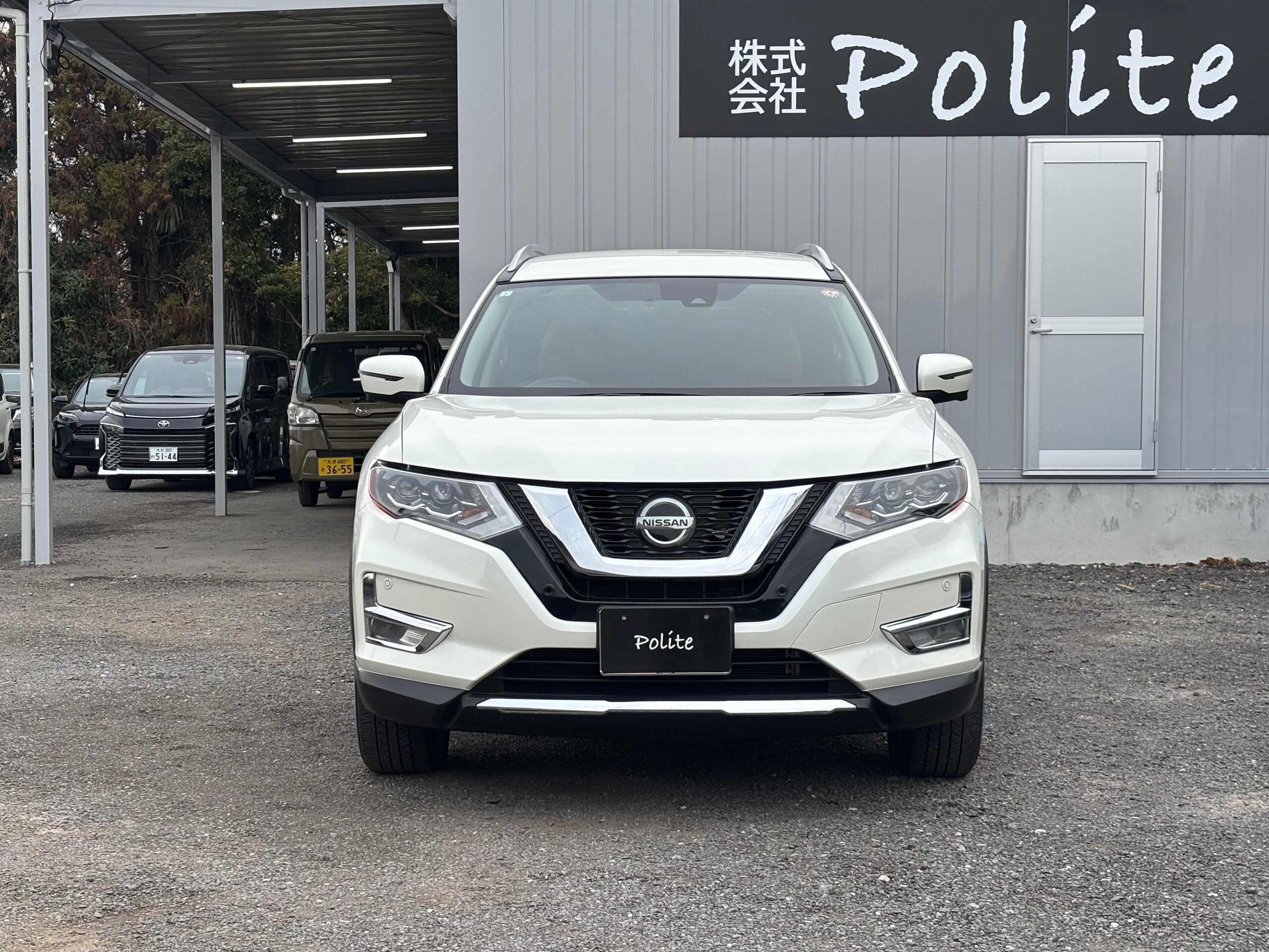 日産  エクストレイル